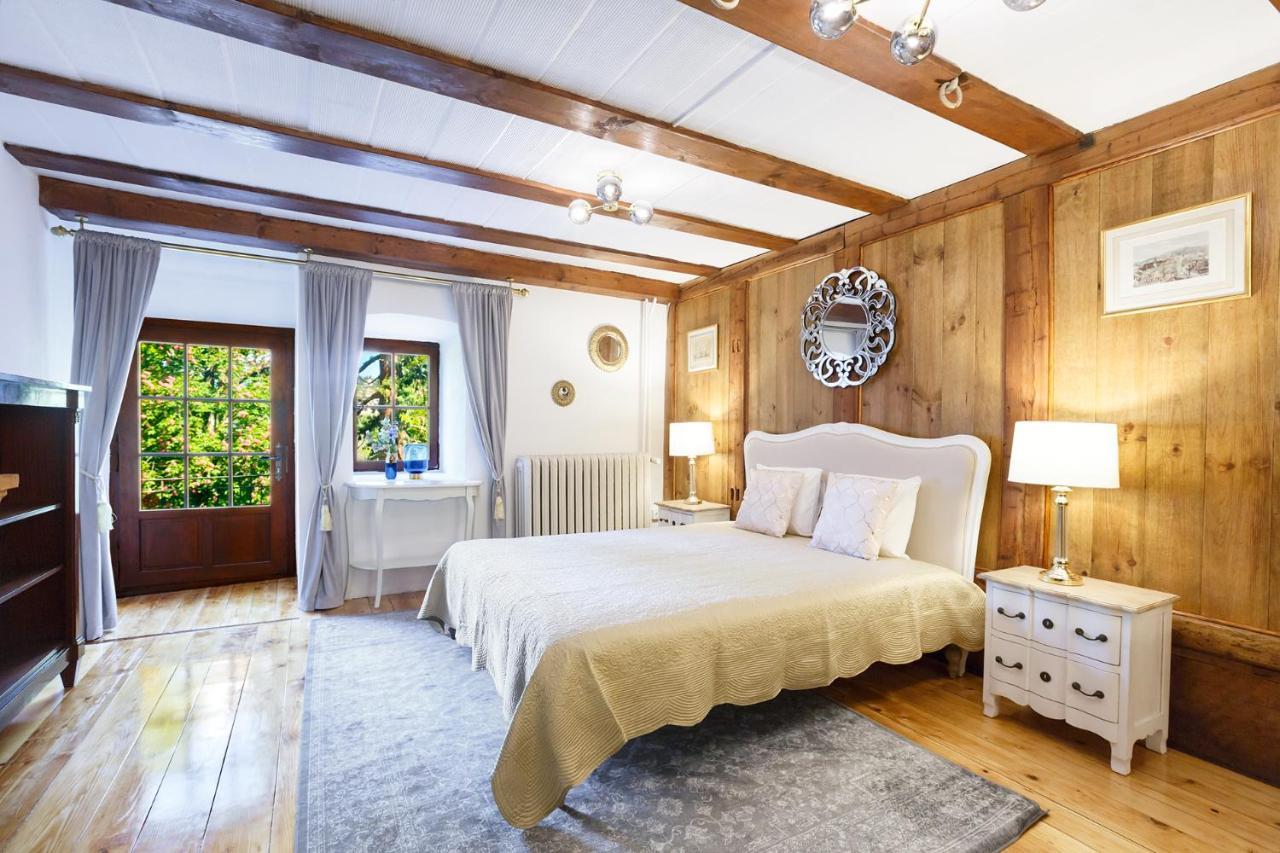 Clarens A Castle Spirit Apartment In Chateau Du Chatelard מראה חיצוני תמונה